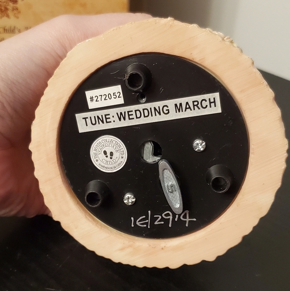 Yesterday's Child Wedding March Music Box 272052 - Picture 11 of 16